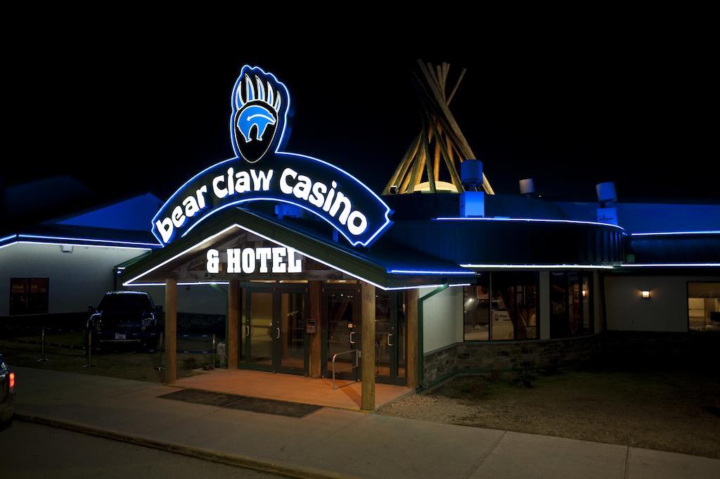 Bear Claw Casino & Hotel Kenosee Park Bagian luar foto